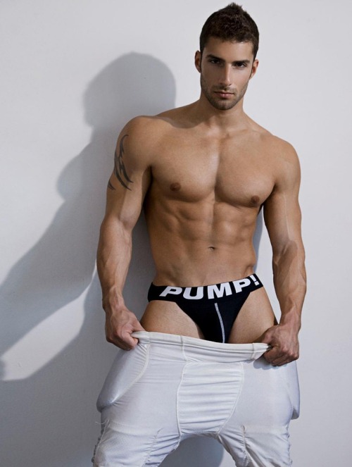 men-in-underwear:  Adam AyashCLICK TO SUBMIT YOUR PICS LADS