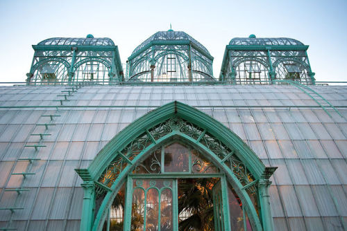 steampunktendencies:The Royal Greenhouses of Laeken (Dutch: Koninklijke Serres van Laken, French: Se