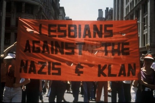 adayinthelesbianlife: NYC Pride March, 1980s Lesbian Herstory Archives