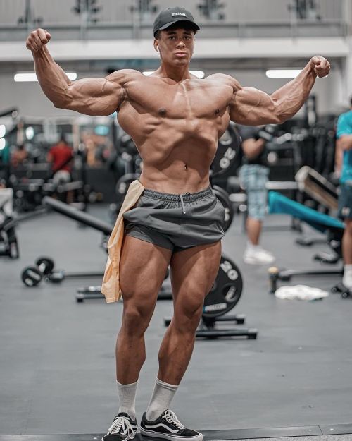 Porn Pics musclecomposition:Bodybuilder, Onome Egger