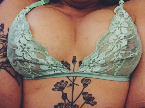 superior-pvssy: I love my comfy bras tbh.