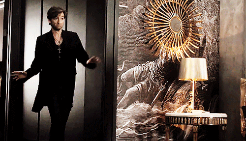 tennant:  Don’t do anything I wouldn’t do! … That doesn’t narrow it down; that’s like, mini golf and sushi. David Tennant as Peter Vincent in Fright Night ( 2011 ) 