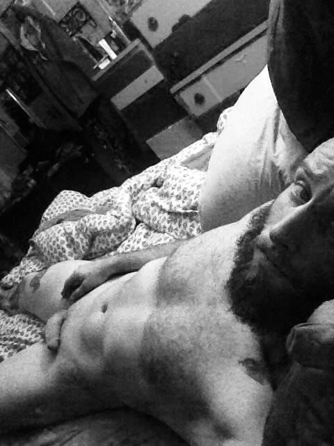 oneofthedogs: Bed. Finally. Mildly intoxicated and ready for sleep. Such a fukkin hot guy! 