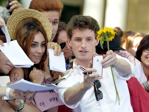 eddie-redmayne-italian-blog: Today let’s celebrate Fourth Anniversary of Eddie at Giffoni Film