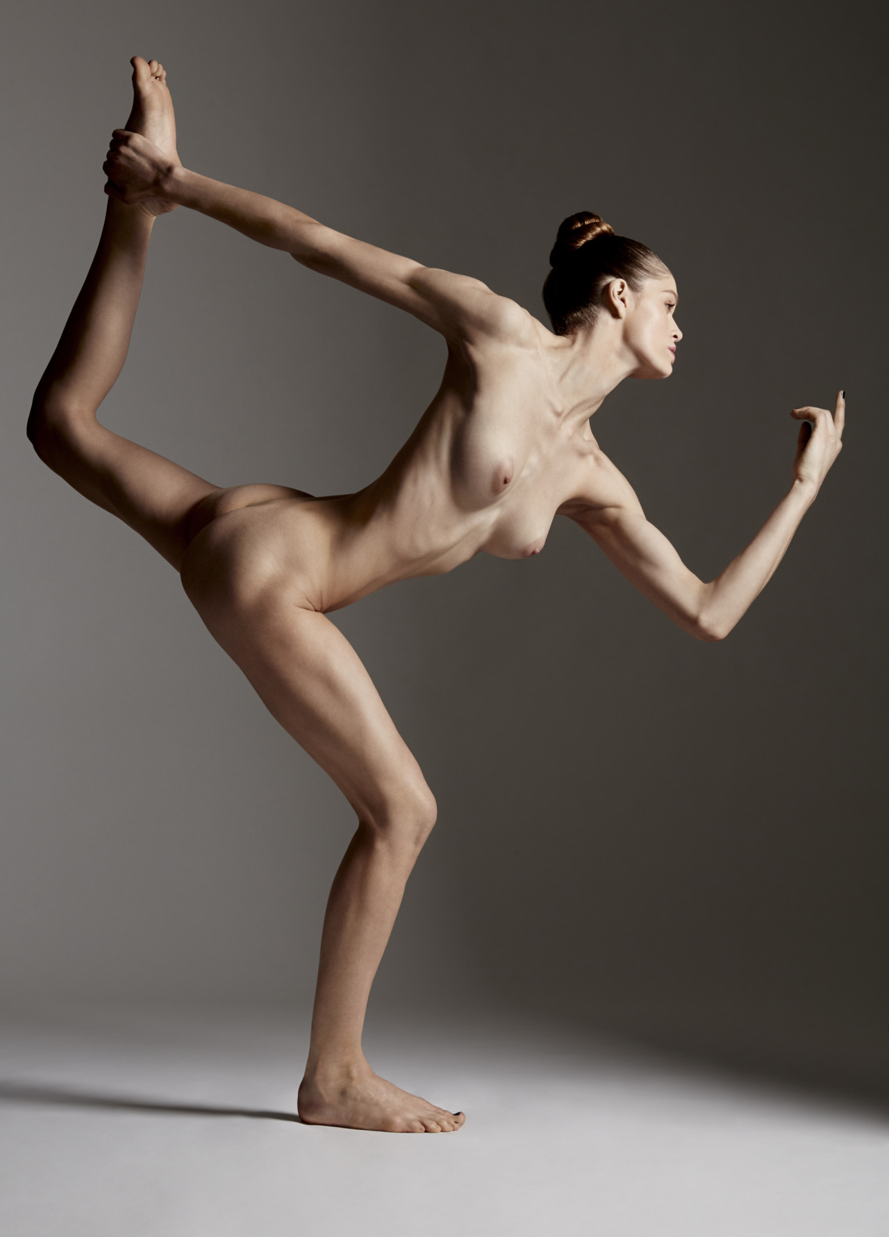 babygirlssweetsurrender:  Living Art: Rebekah Underhill by Peter Rosa for Satiety