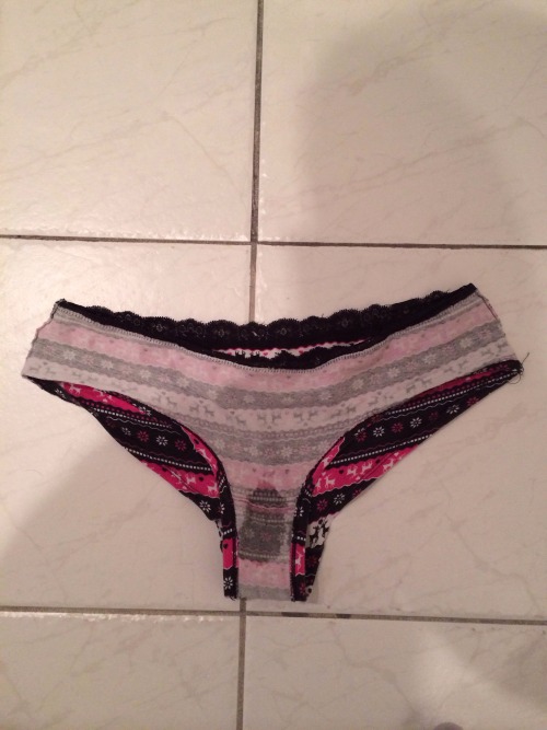 my-girls-dirty-panties: She dribbled pee into these ones then changed them. I was straight in the ba