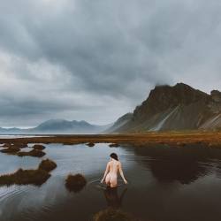 nicolevaunt:  Safely landed back in the States, reflecting on how amazing this trip has been, and how fortunate I am. I’ve never been happier than I am with @corwinprescott- I love you. #Iceland #ArcticNude 