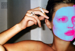 taces:  Neon Kate Moss by Mario Testino