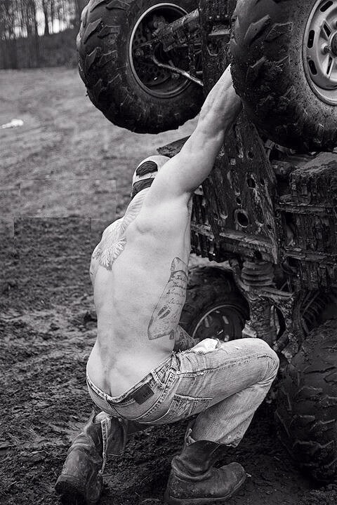 hyper-masculine:    ► HYPER-MASCULINE ♂ ◄ [page]♂ ♂♦ Hyper-Masculine ARCHIVE ♦ [all pics]    