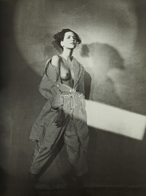saintlaurentgirl:  Comme des Garçons dress 1981