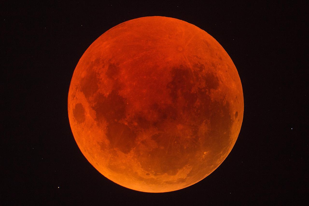 space-is-looking-back-at-us:Lunar eclipse at its deepestFound here