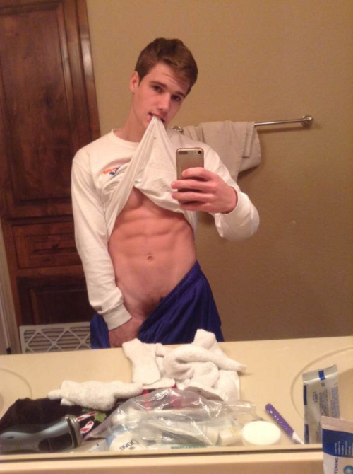 str8boysworld:  More STRAIGHT BOYS Here! adult photos