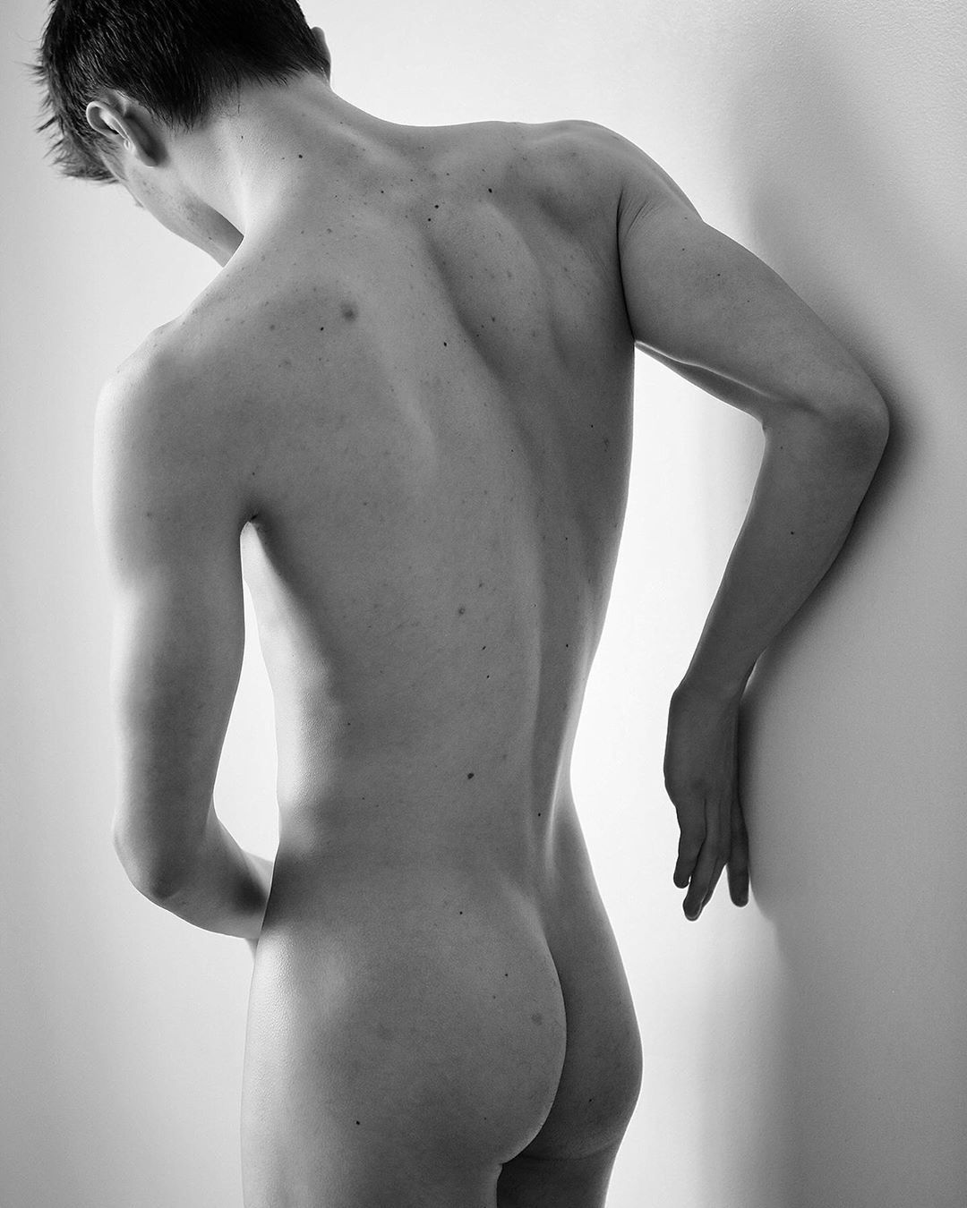 baugustinenyc: 🌺🌺🌺 . . . . . . Mdl:  @jd.smurthwaite . . . . . . . . #sexy