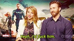 agent-hils-coulson:  maski:  distelmagic: Scarlett Johansson and Chris Evans about Jeremy Renner. (x)  HE ACTUALLY SAID THAT  UM 