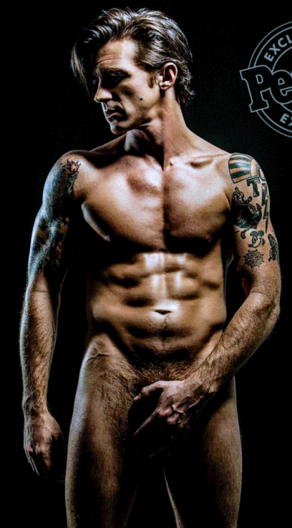 sexysweetguycandy:  Drake Bell