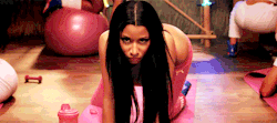 goonfortits:  nickiminajweb:Oh my gosh, look at her butt!!!    Mmmmm I can’t resist it…makes me want to nut every time!
