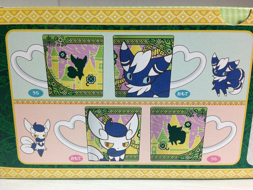 ammi-ammi:  zombiemiki:  Meowstic male and female mugs from the Pokemon Center My Dearest pair promotion.  dotbawah  I want like 28 of those