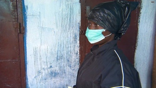 Fundraiser for Fatu Kekula who saved her family from Ebola wearing garbage bags.