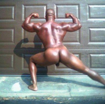 Porn Pics theocularpatdown:  His form is incredible