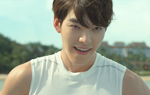 gilbakk: [Part.2] Lee Jong Suk＆Kim Woo Bin - BEER「Cass Fresh」website gallery! Source: http://www.ca