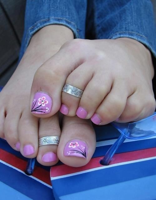T-Lo's Foot Fetish