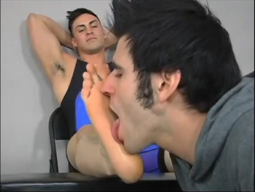 x1randevbprsiq29g4n:  The foot licker is really hot.  Agreed