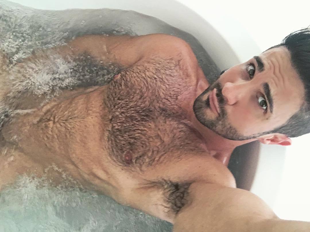 lumbrjax:  Instagram user @bibbideg http://ift.tt/1Ue8OQT