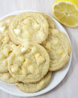 sweetoothgirl:Lemon White Chocolate Chip