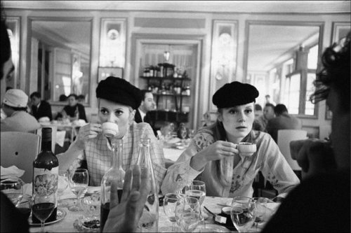 love-the-dorleacs-sisters:Catherine Deneuve and Françoise Dorléac photographed by Reg Lancasteron th