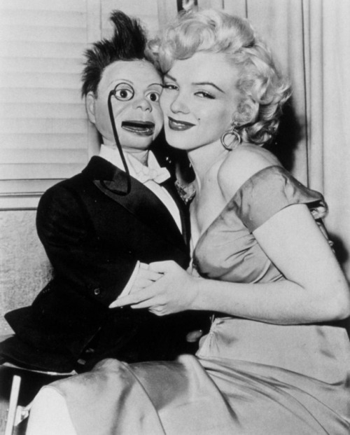 talesfromweirdland: Marilyn Monroe meets Charlie McCarthy in 1952—and almost marries him.