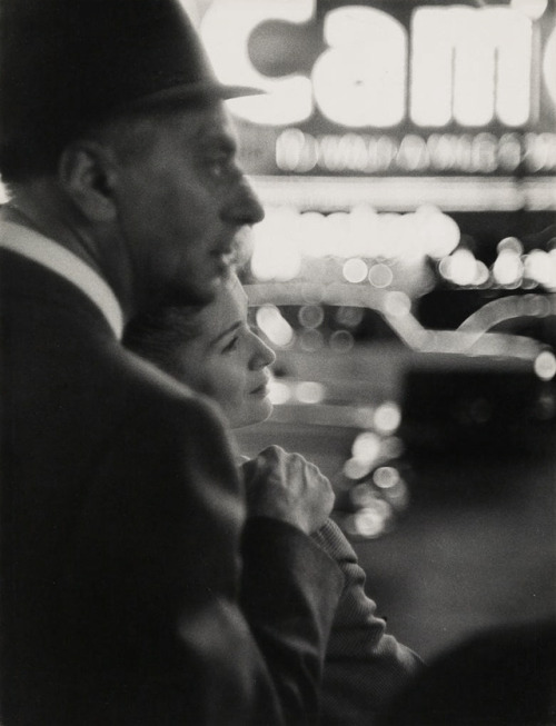 joeinct: Lovers, Times Square, NYC, Photo by Frank Paulin, 1956