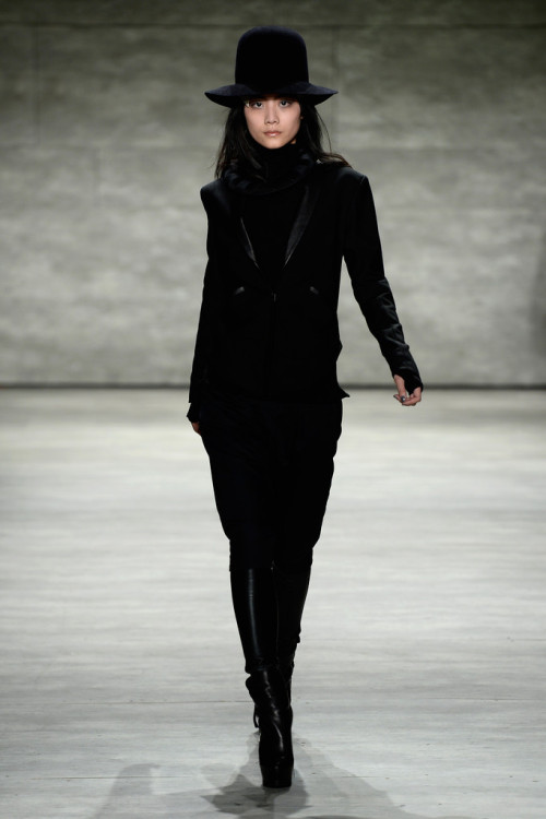 global-fashions:Skingraft - Mercedes-Benz Fashion Week F/W 2015 #skingraft #mbfwny #fashion