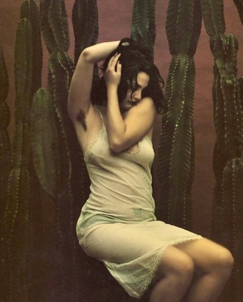 Drew Barrymore Photographed By Mario Sorrenti, 1996