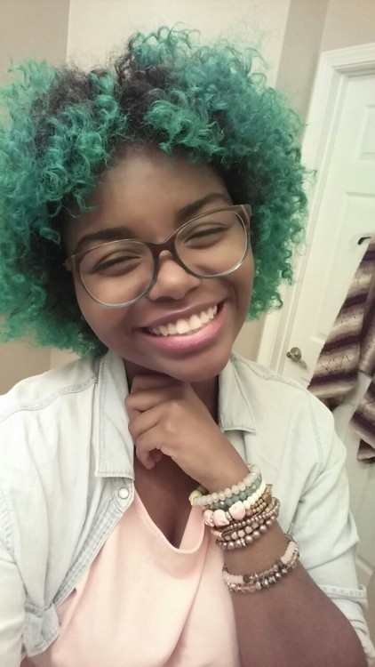 phenomenalwomanking:positivecolors:First day of spring and I almost missed it! How rude of I MOTHER 
