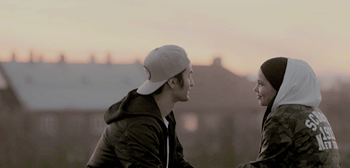 astreriea: i’m looking into your eyes now.