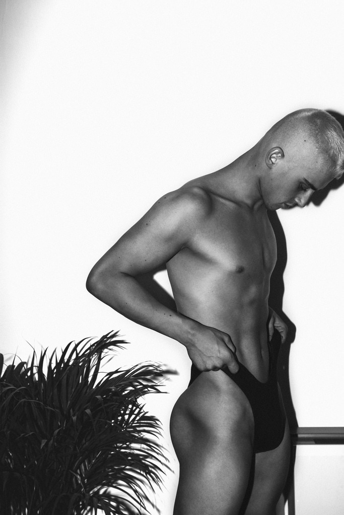pantelis: Billy @billizl http://coitusmagazine.com/billy-by-pantelis-coitus-online/