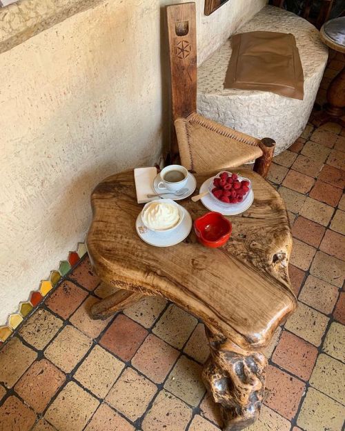tkkatherineblog: La Colombe d'OrInst @mirelacericaelchaer