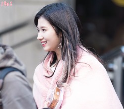 onlyforsana:  Always so beautiful 💕