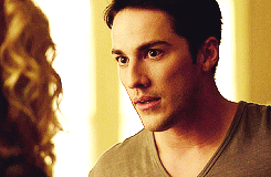 The Vampire Diaries Gif Blog