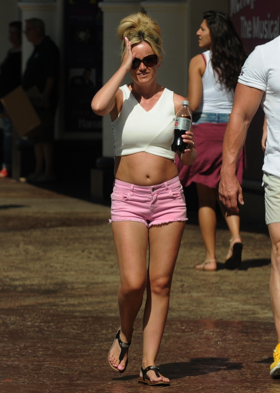 I see nipple.