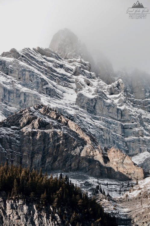 greatwideworldphoto: Incomparable | Original by Great Wide World PhotographyTaken in Alberta, Canada