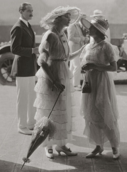  Silent movie stars Anna Q Nilsson and Ethel Clayton wearing the latest elegant fashions in 1919. 