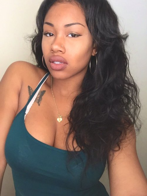 nyknickloyalist:  She’s beautiful