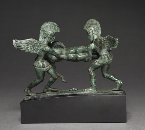 via-appia:Sleep and Death Cista Handle (large jewelry box): the two winged figures (Sleep and Death)