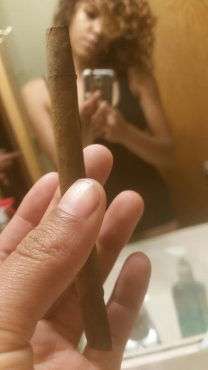 indica-illusions:  indica-mist:  Blunt & Bedhead   qt👌  And babe 😍😍😍