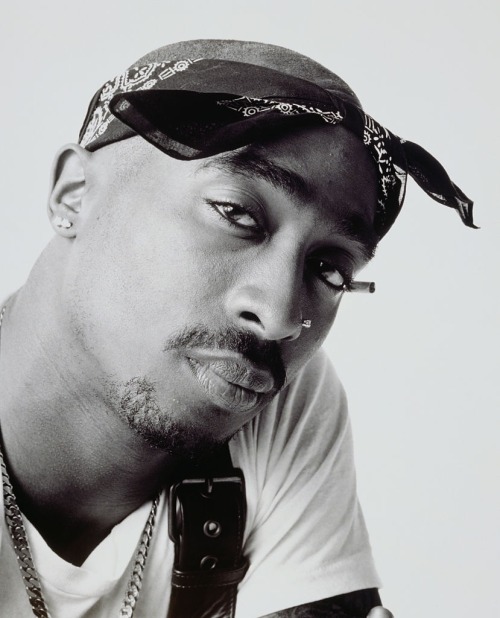 twixnmix:2Pac photographed by Michael O'Neill for The New York Times Magazine, 1996.