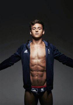 tomrdaleys:  Tom Daley for Adidas GB 