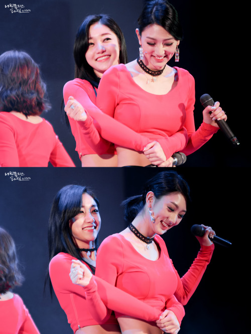 nine9memories:SERA &amp; EUNJI131214 CBS 12 Public Broadcasting© 9mtime