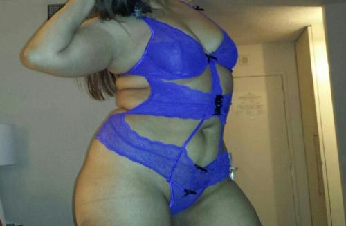 XXX thicklatinasbest2:  my favorite lingerie photo