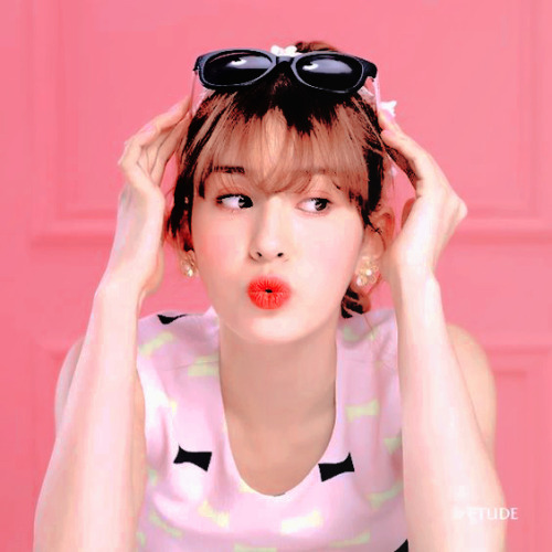 SOMI─   ♡─   ♡▸DO NOT RE EDIT